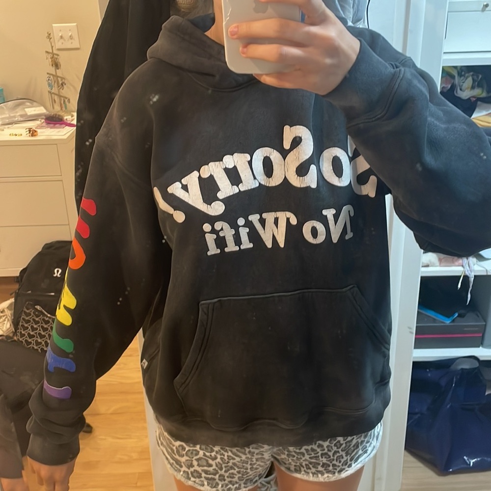 Madhappy So Sorry! No Wifi Sweatshirt - Picture 9 of 9